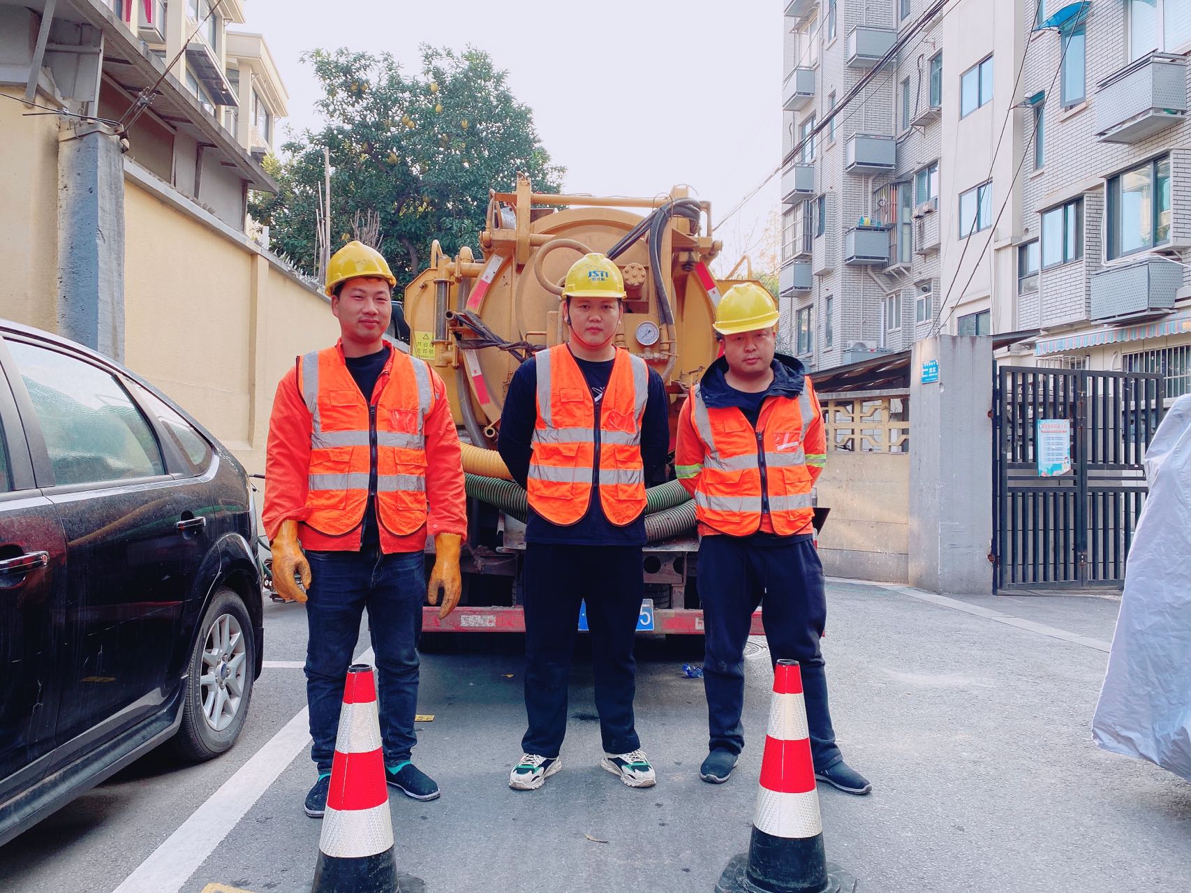下庙村南京某小区管道清淤检测施工